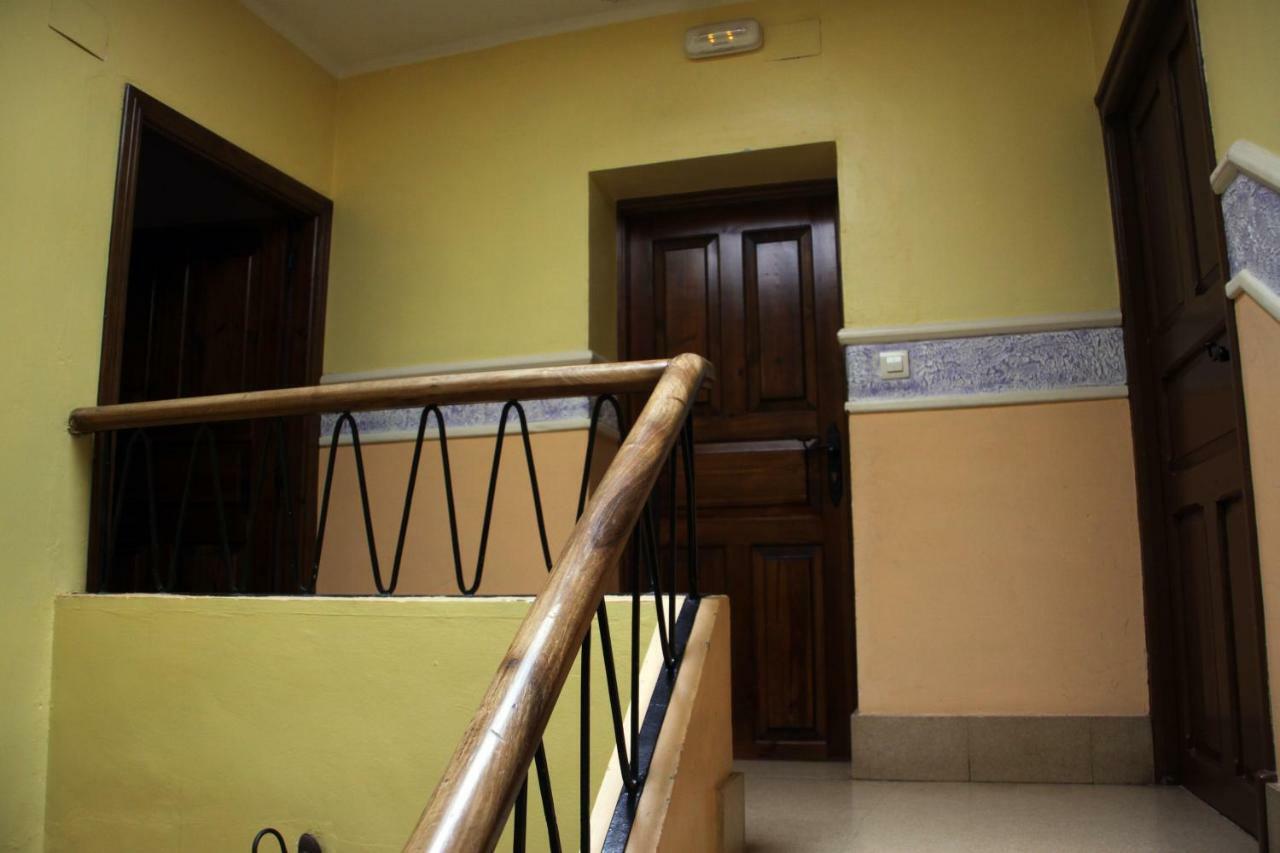 Casa Rural Villahermosa Torrelles 外观 照片
