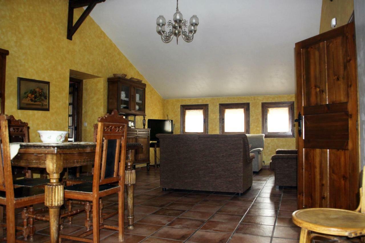 Casa Rural Villahermosa Torrelles 外观 照片